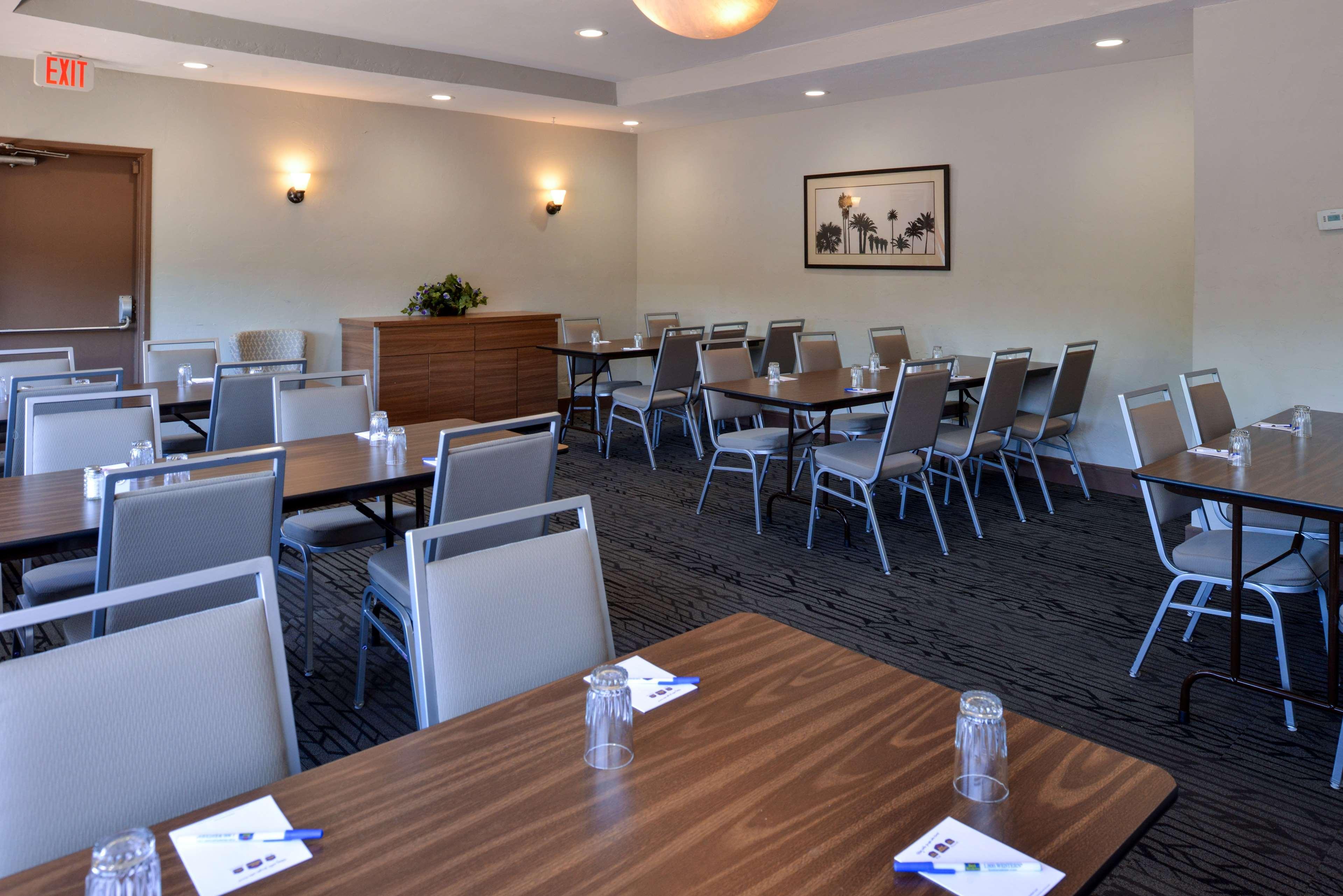 Best Western Royal Sun Inn & Suites Tucson Exterior photo