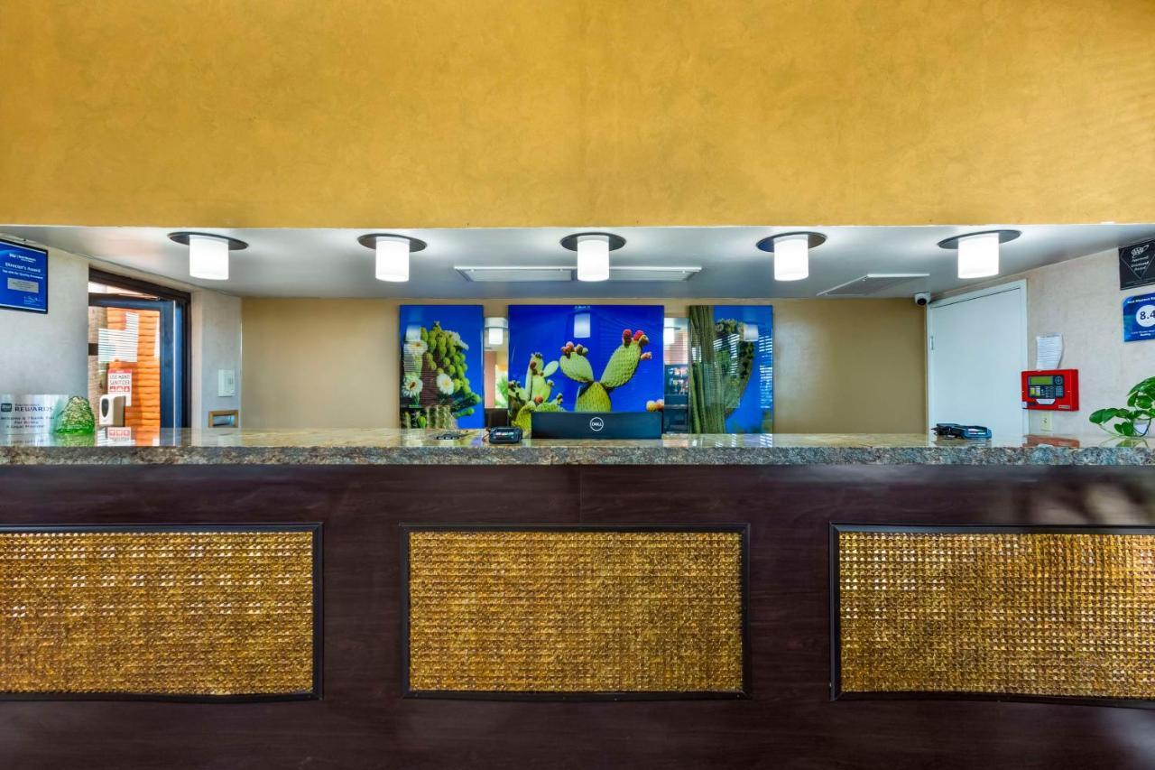 Best Western Royal Sun Inn & Suites Tucson Exterior photo